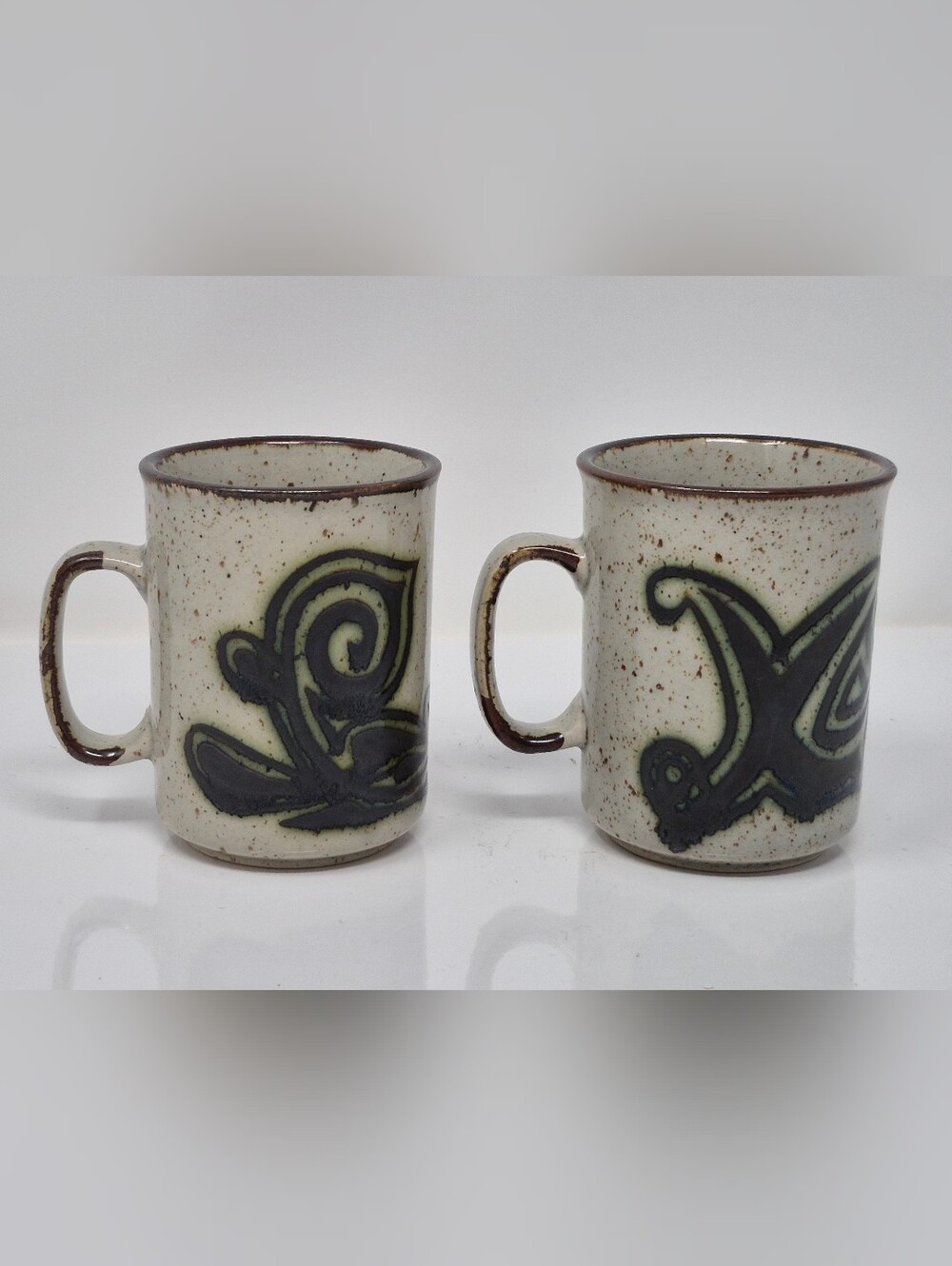 Vintage Coffee Mugs Abstract Pattern